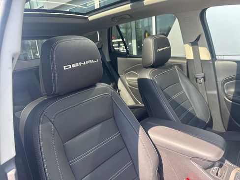 Used 2024 GMC Terrain Denali w/ Denali Premium Package AWD/4WD image 54