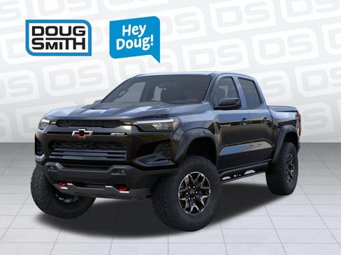 New 2026 Chevrolet Colorado ZR2 w/ Technology Package AWD/4WD image 6