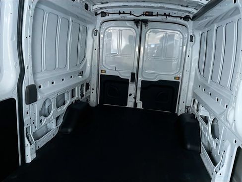 Used 2024 Ford Transit 250 148 Medium Roof Extended AWD image 25
