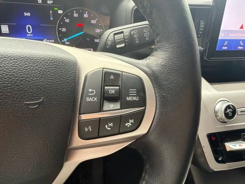Used 2023 Ford Explorer XLT w/ Equipment Group 202A AWD/4WD image 28