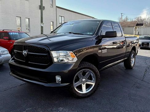Used 2017 RAM 1500 Express w/ Express Value Package image 2