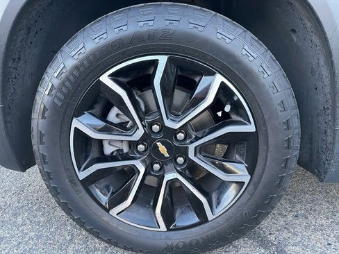 Used 2022 Chevrolet TrailBlazer ACTIV w/ Sun and Liftgate Package image 8