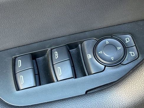 Used 2022 Chevrolet Blazer LT image 12