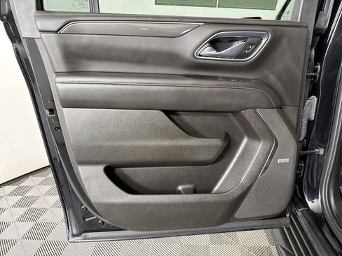 Used 2021 GMC Yukon XL AT4 w/ Rear Media and Nav Package image 22