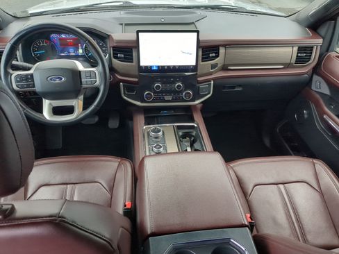 Used 2024 Ford Expedition Max Limited image 31
