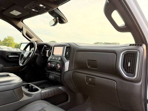 Used 2020 GMC Sierra 1500 Denali w/ Denali Ultimate Package AWD/4WD image 26