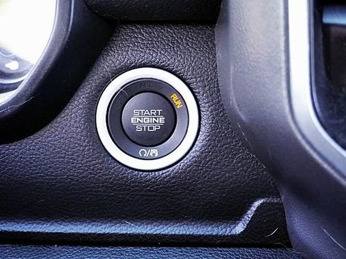 Certified 2023 RAM 1500 Laramie image 33