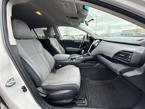 Used 2022 Subaru Outback Premium AWD/4WD image 23