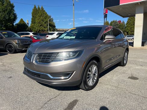 Used 2018 Lincoln MKX Select w/ Select Plus Package image 1
