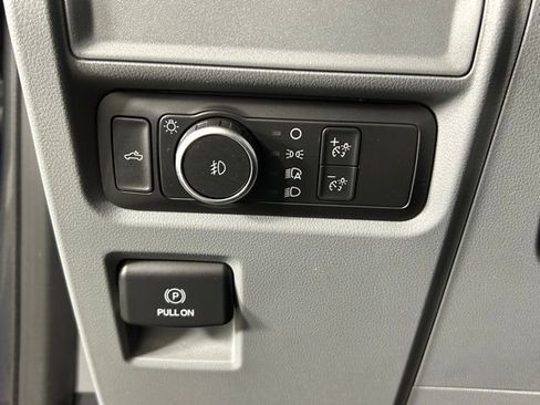 Used 2022 Ford F150 XL w/ Equipment Group 101A High AWD/4WD image 17