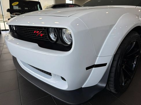 Used 2022 Dodge Challenger R/T Scat Pack RWD image 42