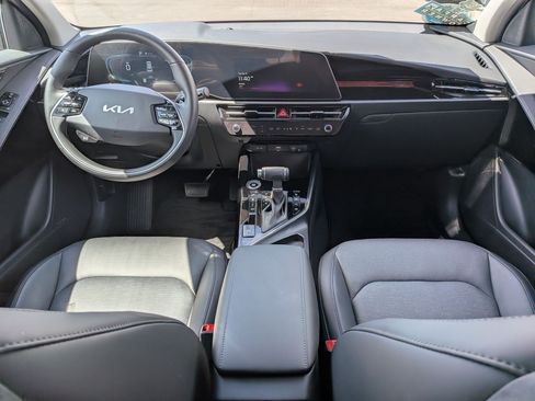 Certified 2026 Kia Niro FWD image 25