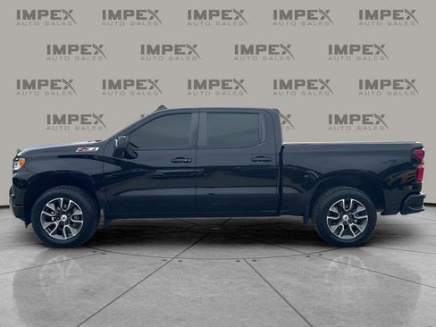 Used 2023 Chevrolet Silverado 1500 RST w/ Convenience Package II AWD/4WD image 2