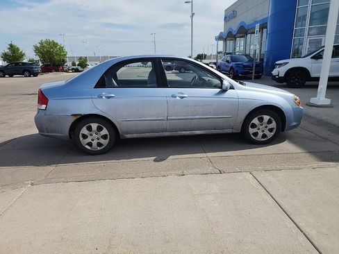 Used 2008 Kia Spectra EX FWD image 13