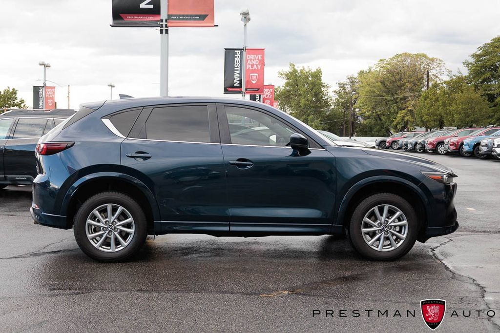 Used 2025 MAZDA CX-5 AWD 2.5 S w/ Select Package image 17