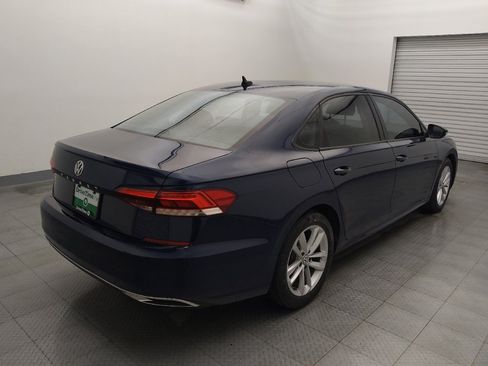 Used 2020 Volkswagen Passat 2.0T S image 9
