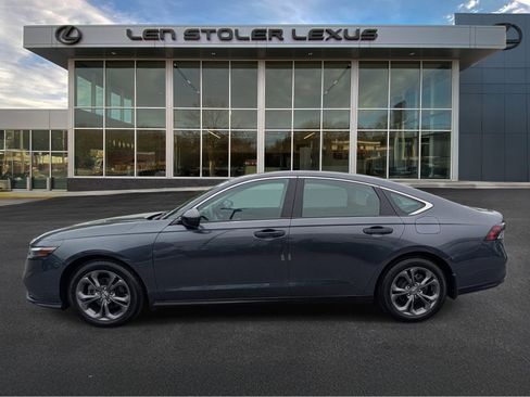 Used 2023 Honda Accord EX image 6