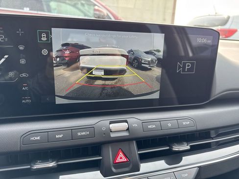 New 2025 Kia K4 EX image 9