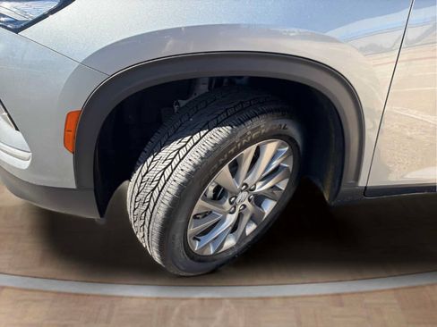 Used 2026 Buick Enclave Preferred FWD image 33