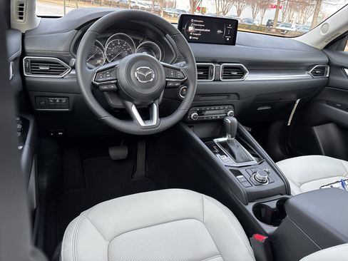 New 2025 MAZDA CX-5 AWD 2.5 S w/ Preferred Package image 18