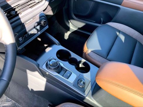 New 2026 Ford Bronco Sport Outer Banks w/ Outer Banks Tech Package+ AWD/4WD image 8