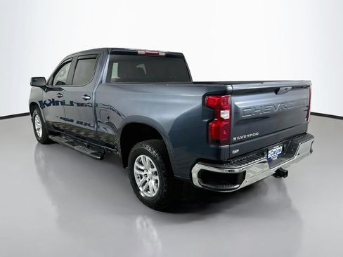Used 2021 Chevrolet Silverado 1500 LT w/ Bed Protection Package RWD image 5