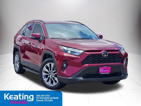 Used 2023 Toyota RAV4 XLE Premium FWD image 3