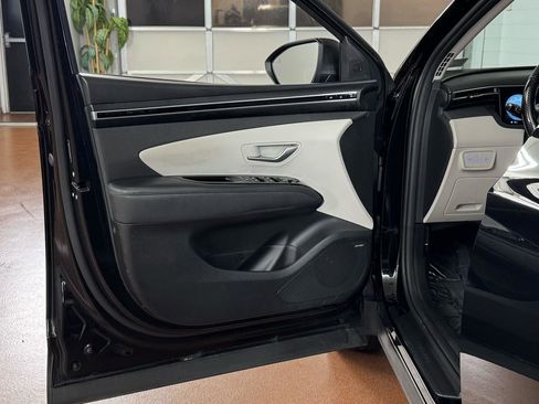 Used 2023 Hyundai Tucson Limited image 14