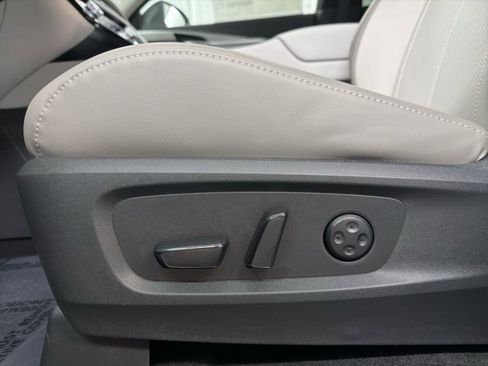 Certified 2026 INFINITI QX60 Luxe w/ Cargo Package image 19