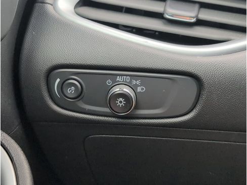 Used 2023 Chevrolet Malibu LT image 27