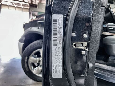 Used 2017 RAM 1500 Big Horn image 10