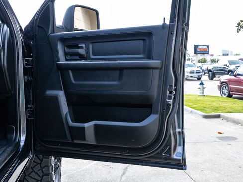 Used 2024 RAM 3500 Tradesman w/ Chrome Appearance Group image 38