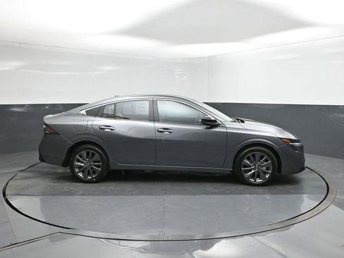 New 2026 Nissan Sentra SL w/ Floor Mat Package image 26