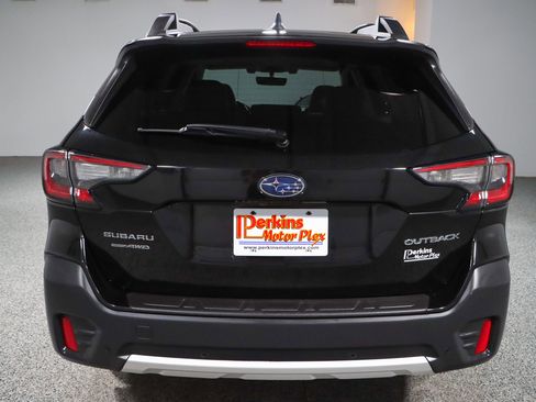 Used 2021 Subaru Outback Limited w/ Popular Package #2 image 8