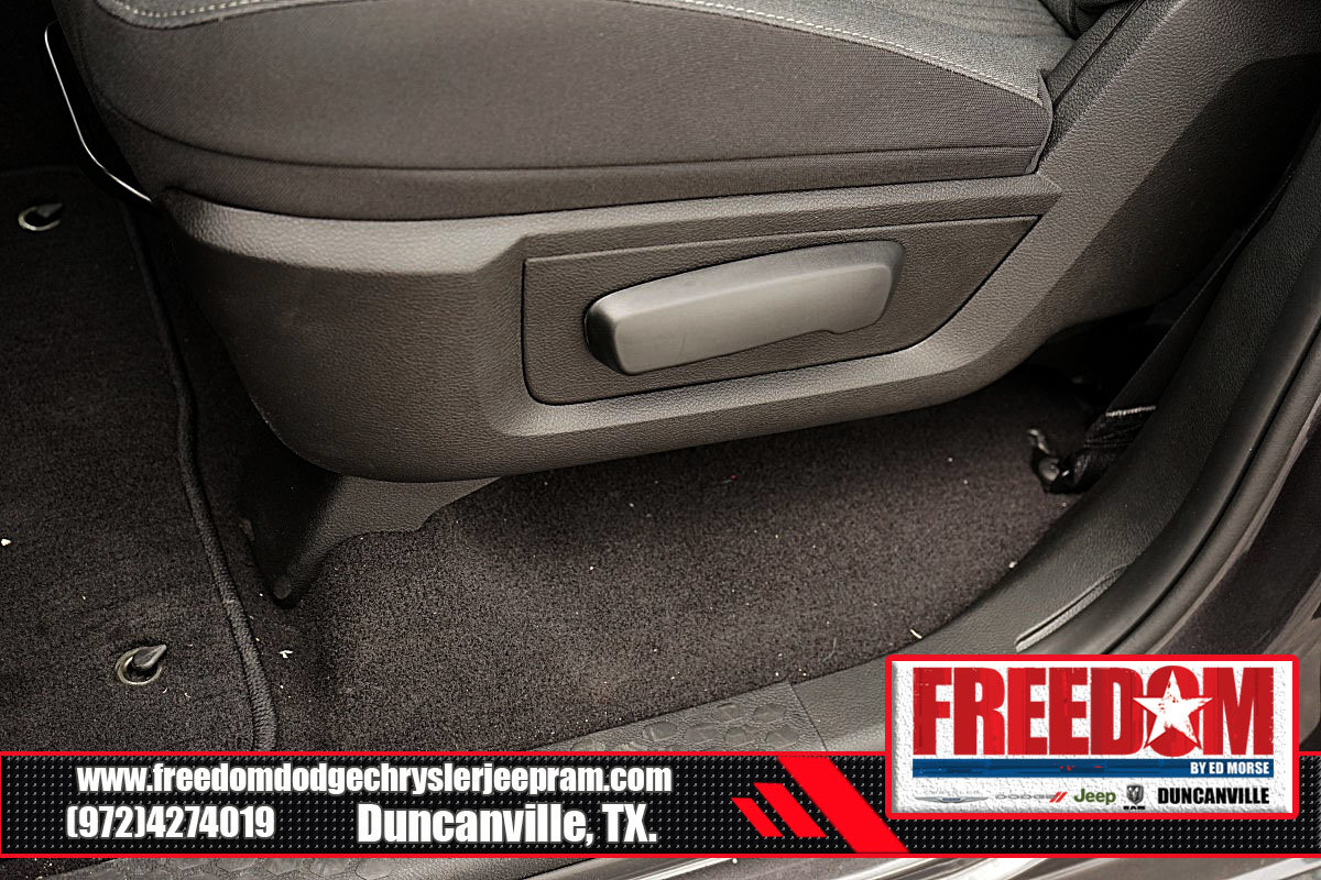 Used 2024 RAM 1500 Classic Tradesman RWD image 33