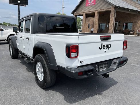 Used 2020 Jeep Gladiator Sport w/ Quick Order Package 23S AWD/4WD image 3