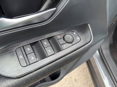 New 2026 Nissan Kicks SV w/ SV Premium Package image 12