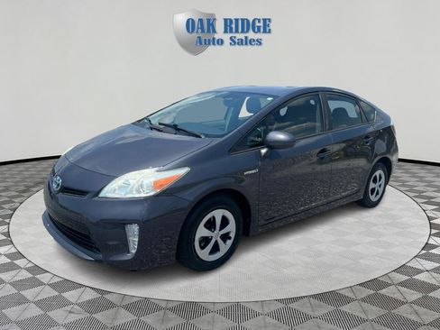 Used 2012 Toyota Prius Four FWD image 1