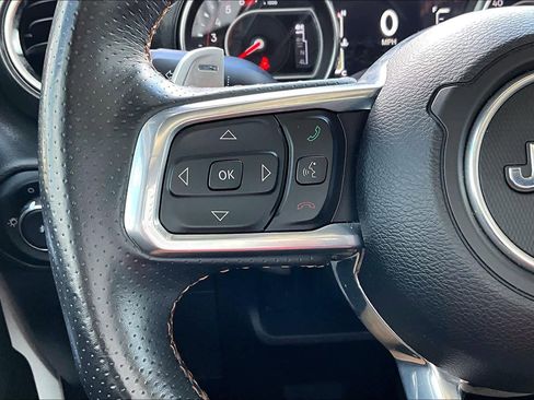Used 2022 Jeep Wrangler Unlimited Rubicon AWD/4WD image 23