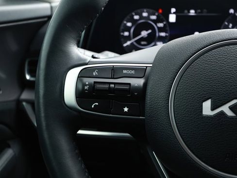 Used 2025 Kia Sportage SX FWD image 13