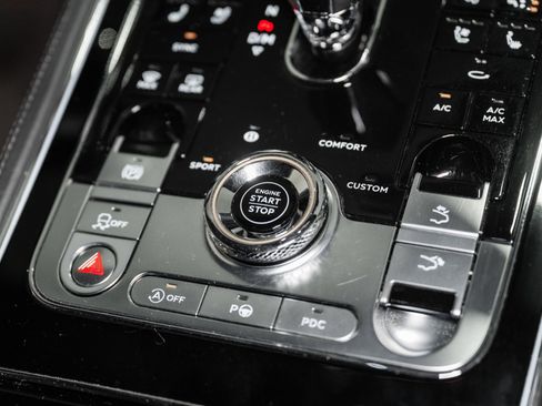 Used 2020 Bentley Continental GT image 37