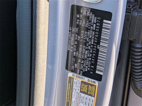 Used 2023 Kia Sportage EX image 39