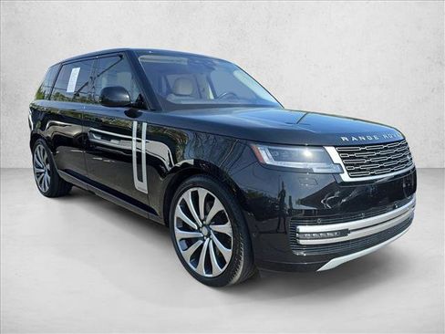 Certified 2023 Land Rover Range Rover Long Wheelbase Autobiography AWD/4WD image 3
