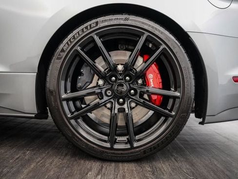 Used 2021 Ford Mustang Shelby GT500 w/ Technology Package RWD image 42