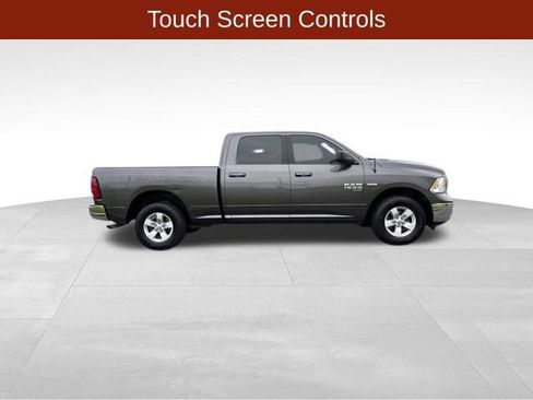 Used 2021 RAM 1500 Classic SLT AWD/4WD image 8