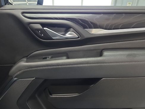 Used 2023 GMC Yukon Denali w/ LPO, Floor Liner Package image 22