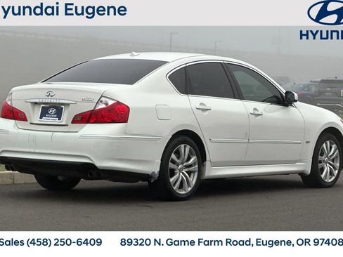 Used 2009 INFINITI M35 x w/ Technology Pkg image 3