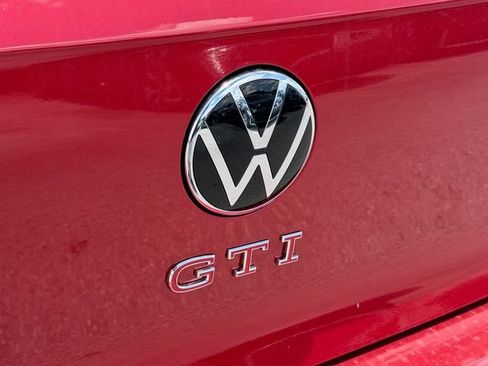New 2026 Volkswagen GTI SE FWD image 9