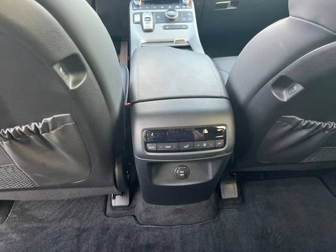 Used 2025 Hyundai Palisade SEL FWD image 18