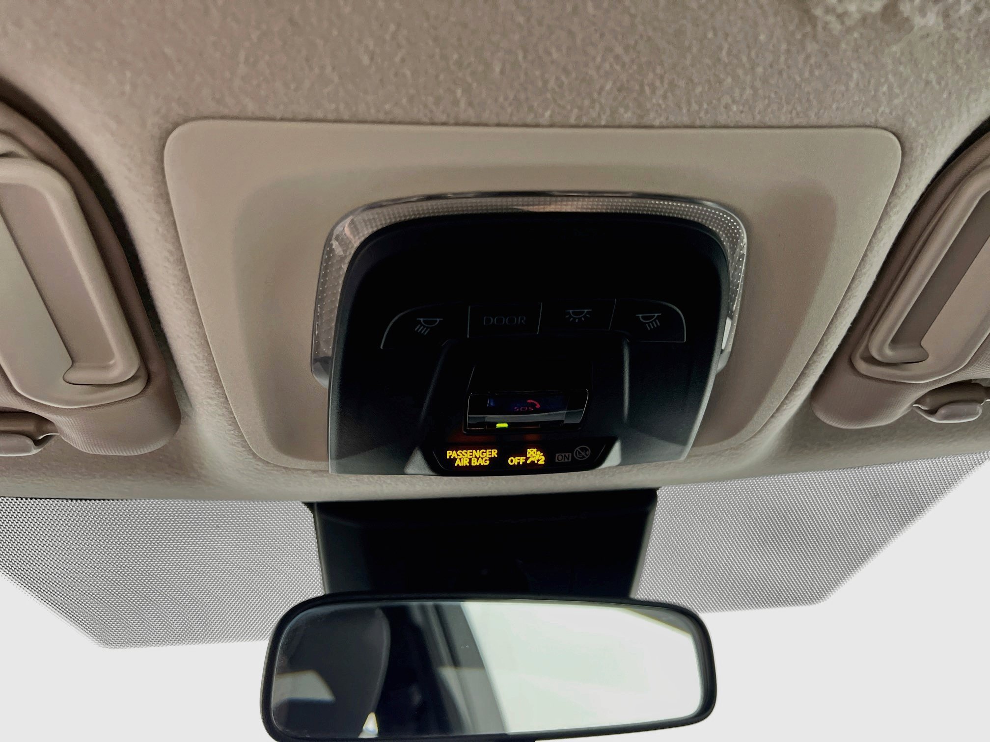 Used 2025 Toyota Corolla LE w/ Convenience Package FWD image 21